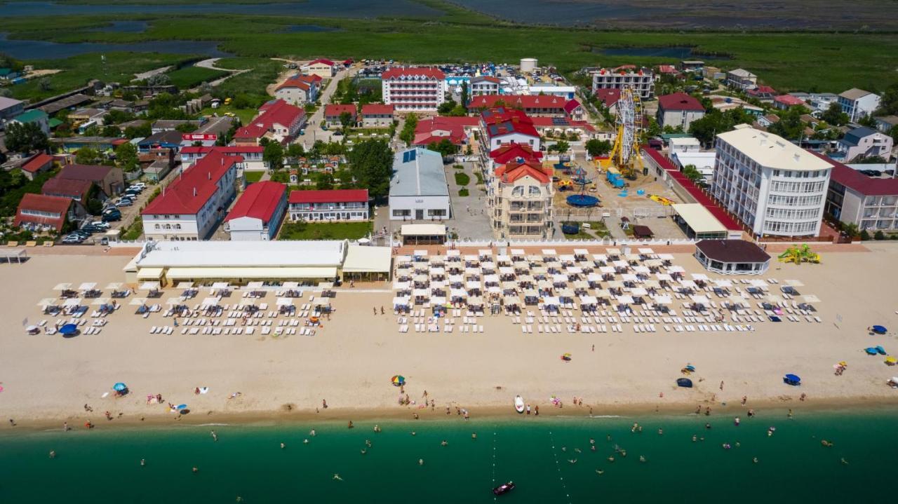 Ruta Resort & Event Hotel Zatoka Exteriör bild