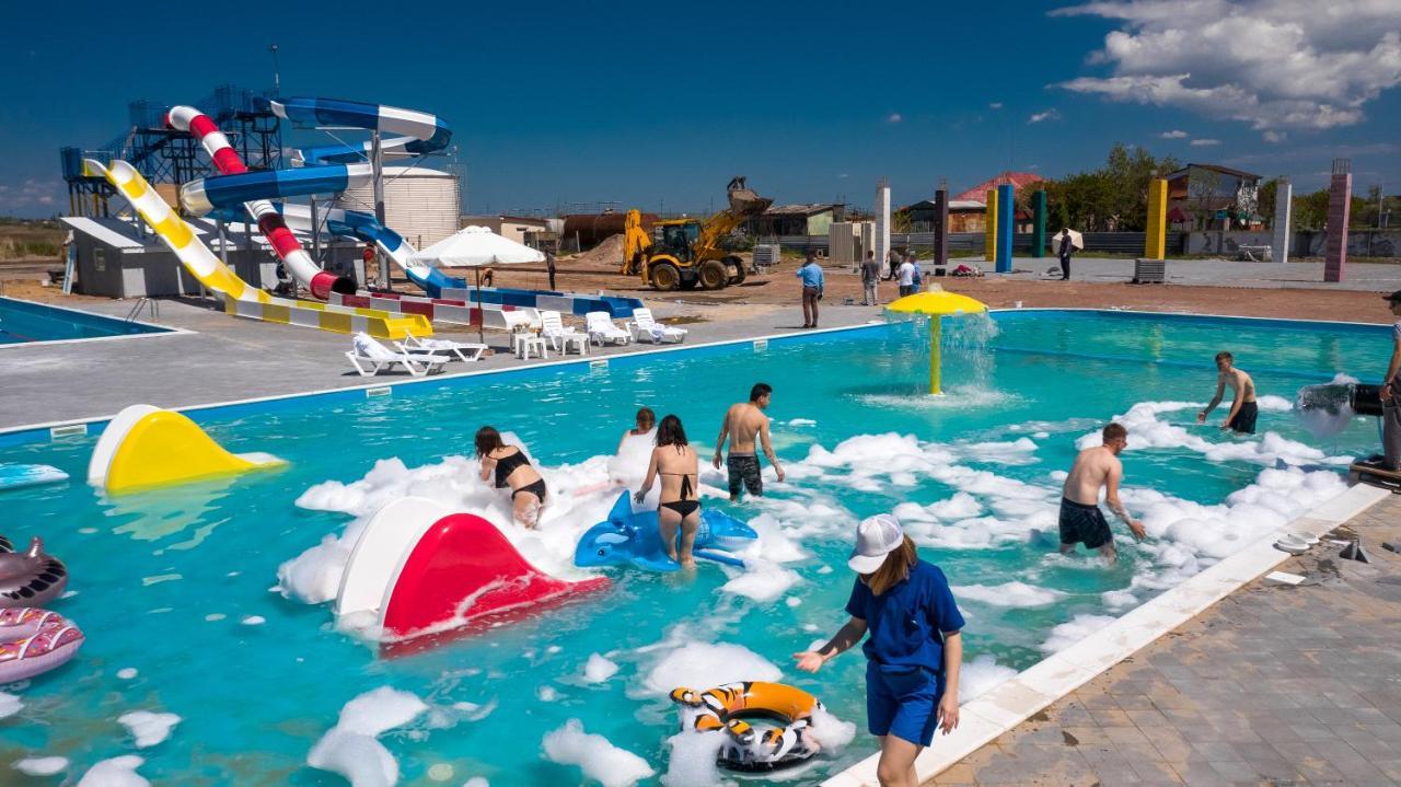 Ruta Resort & Event Hotel Zatoka Exteriör bild